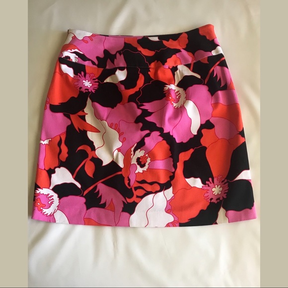 Elements G Floral Mini Skirt - Picture 2 of 5